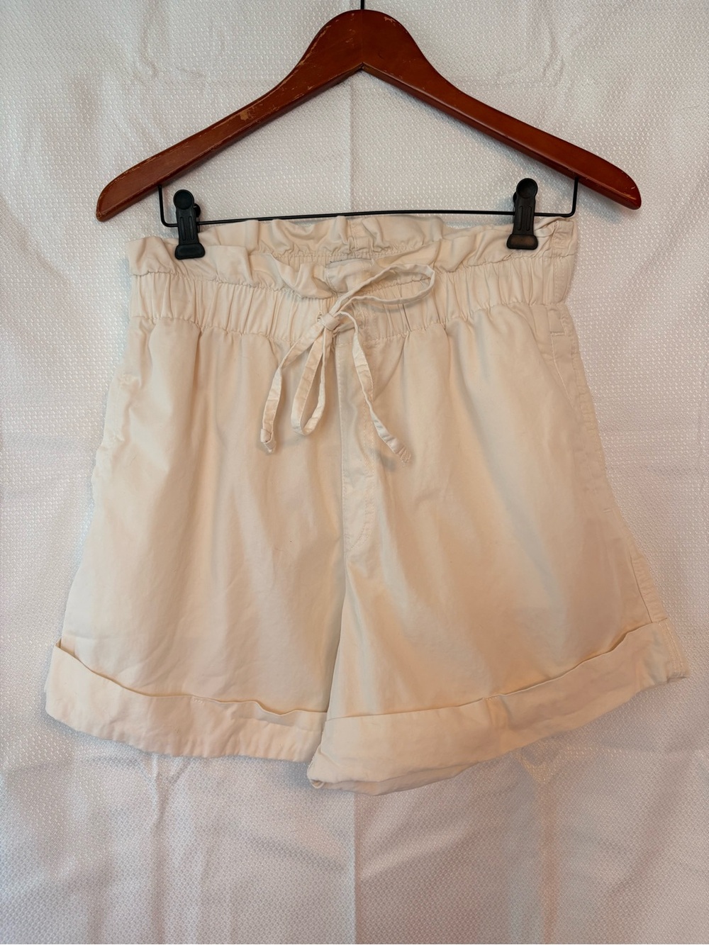 Abercrombie paper bag shorts NWOT